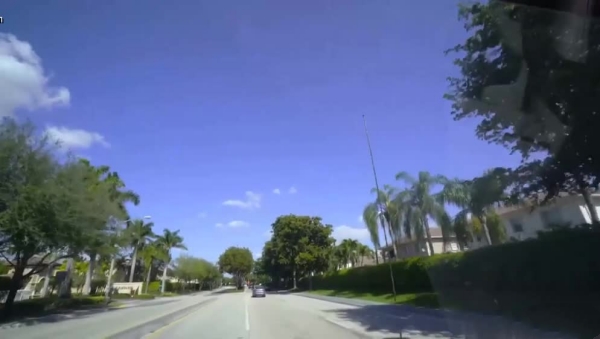 AI换脸佟丽娅在行驶的网约车上与陌生男子疯狂车震！